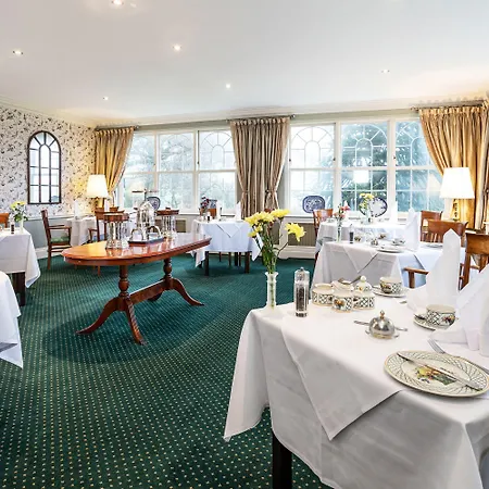 伊斯怀克庄园酒店 乡村民宿 *