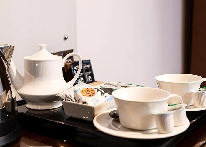 Ees Wyke Country house *