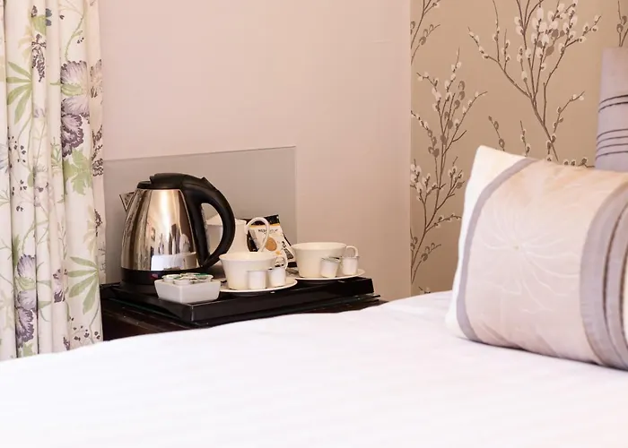 Ees Wyke Country house *