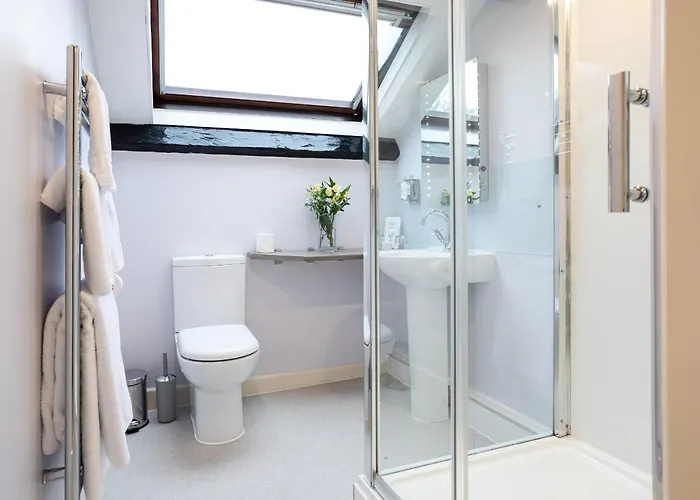 Ees Wyke * Near Sawrey