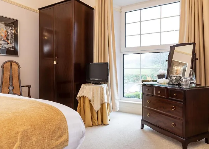 Ees Wyke * Near Sawrey