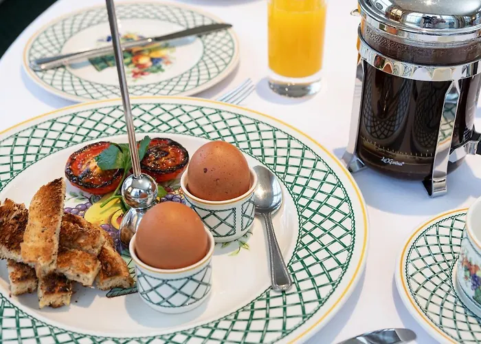 Ees Wyke Country house *