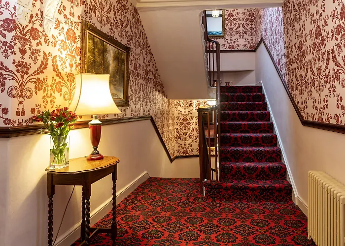 Ees Wyke * Near Sawrey