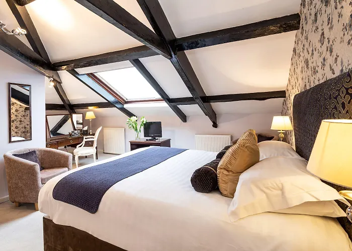 Ees Wyke * Near Sawrey